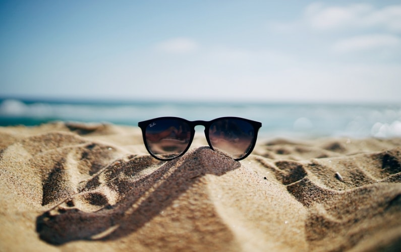 8 Useful Sun Safety Tips To Safeguard Yourself